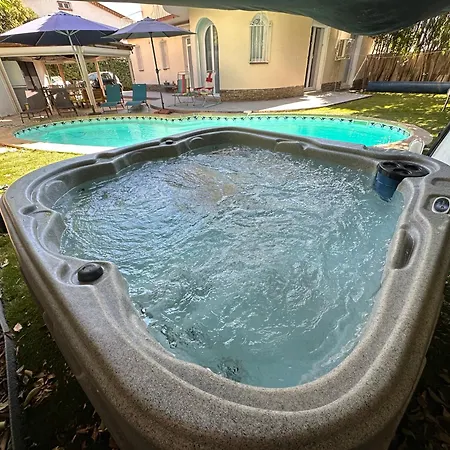 Villa Jolie Piscine Climatise 8 Pers Proche Centre-ville