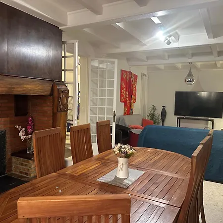 Jolie Piscine Climatise 6 Pers Proche Centre-ville Villa *