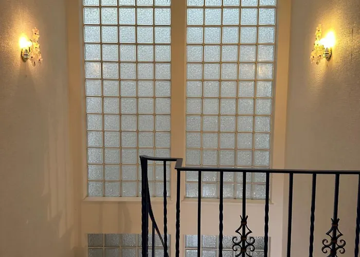 Jolie Piscine Climatise 6 Pers Proche Centre-ville *