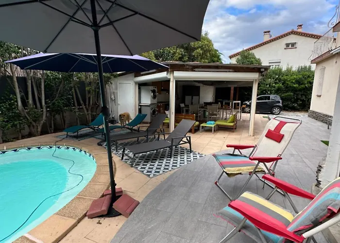 Jolie Piscine Climatise 6 Pers Proche Centre-ville Βίλα