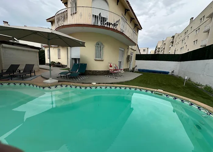 Jolie Piscine Climatise 6 Pers Proche Centre-ville * Perpignan